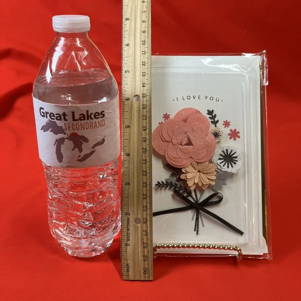 Hallmark‎ Signature Valentine's Day 3D Card / Env. / Flower Bouquet Love / Wife